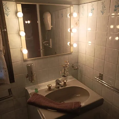 Domaine Du Rouge-gorge Εξοχικό σπίτι *